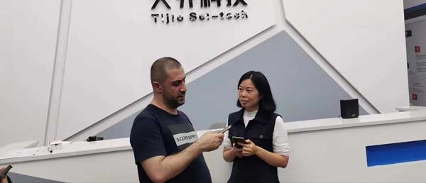 68f6e8455c05e.jpg