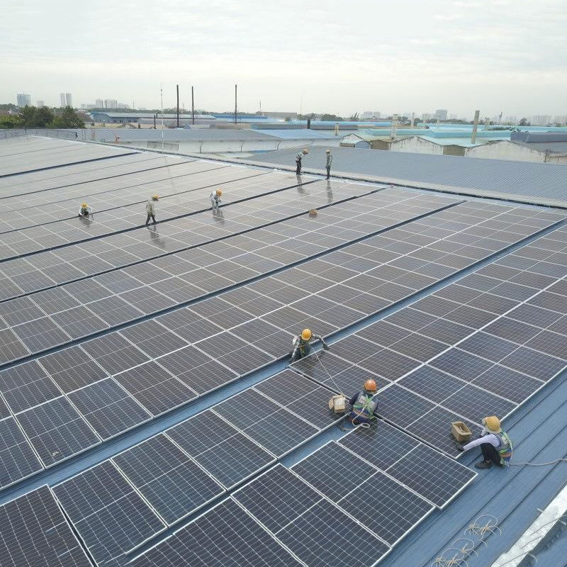 Investigate Vietnam’s solar development moves to rooftops, net metering